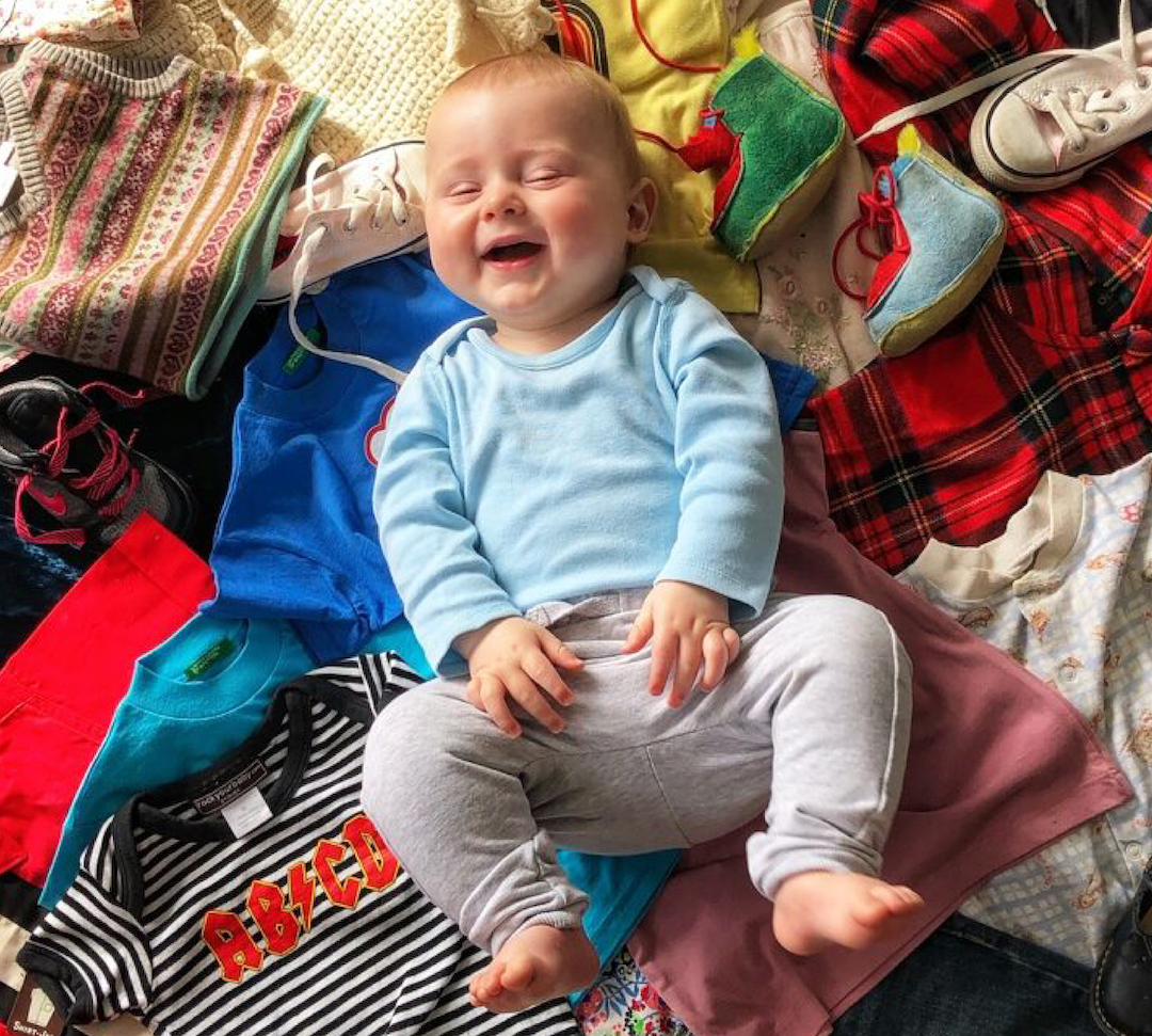 SuperLooper: The Pre-loved Baby & Toddler Clothing Rental Service