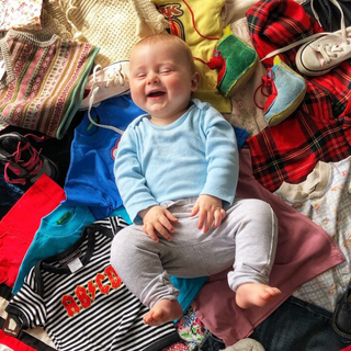 SuperLooper: The Pre-loved Baby & Toddler Clothing Rental Service
