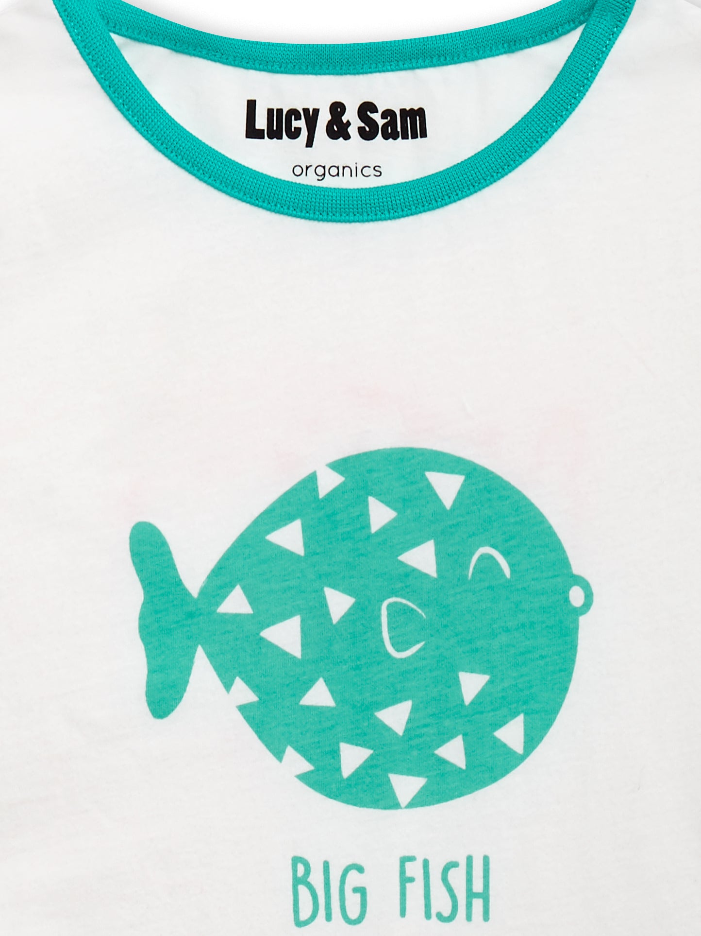 Lucy & Sam White and turqoise pufferfish t shirt and shorts